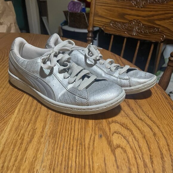 Puma Vikky Woven Metallic Silver Softfoam Sneakers Women's 7.5 - Picture 1 of 6